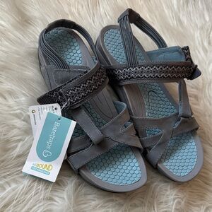 BareTraps Dalton Sport 7.5 Gray Active Sandals Adjustable Sporty Strappy size 10